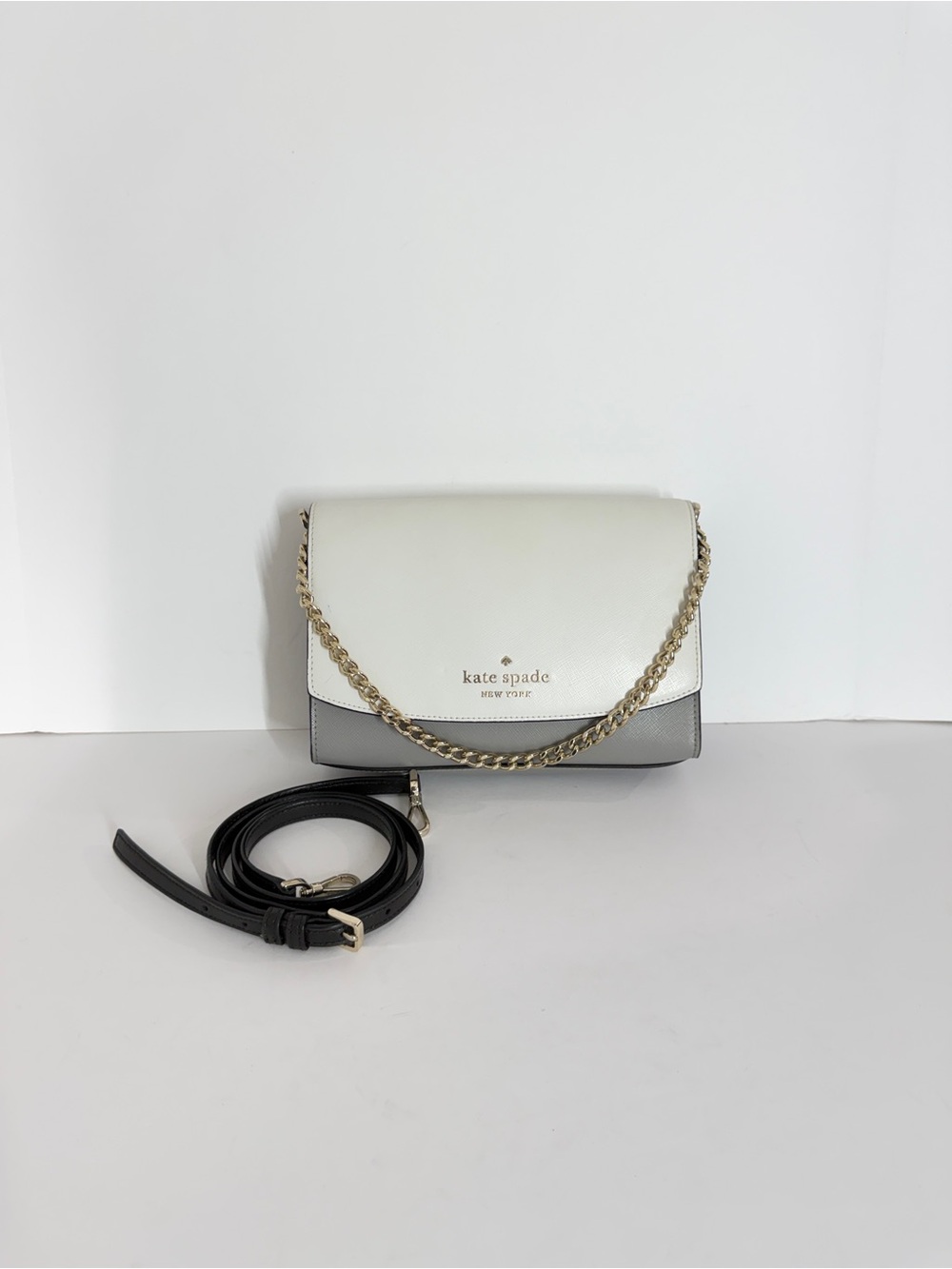Kate Spade Womens Carson Saffiano Leather Colorblock Flap Crossbody Bag White